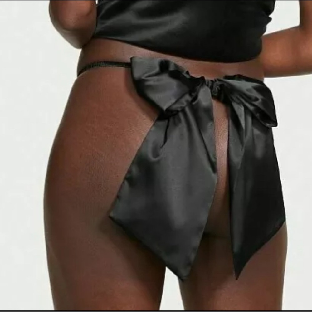 New Victoria Secret Dream Angels Satin bow